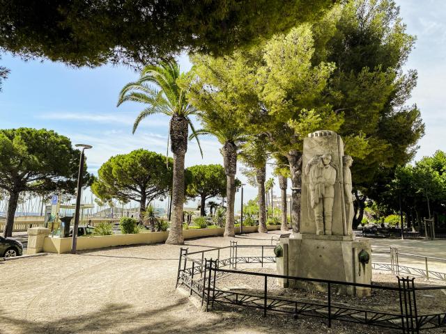 Square Eugène Mouton 3 2